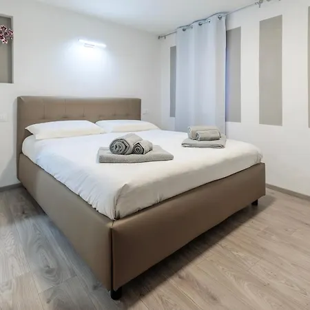 5 Min Dal Centro - Ca'lea - Penzion