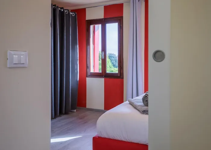 Πανσιόν 5 Min Dal Centro - Ca'lea - 3*