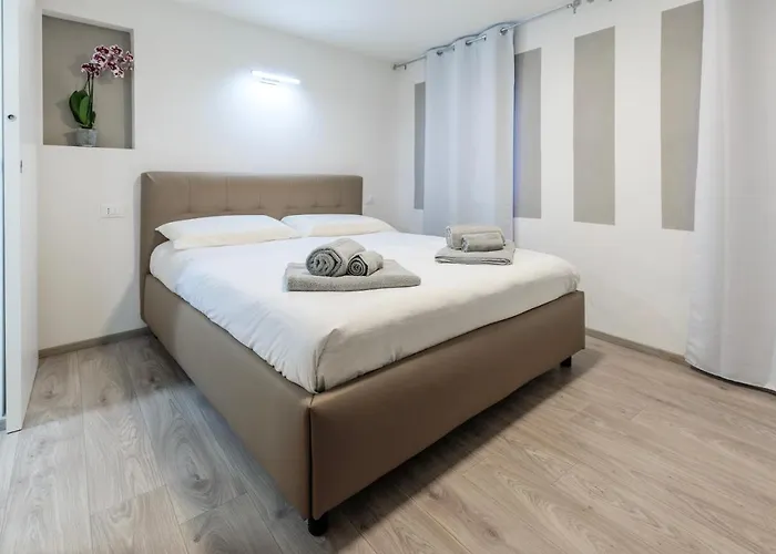 5 Min Dal Centro - Ca'lea - Πανσιόν